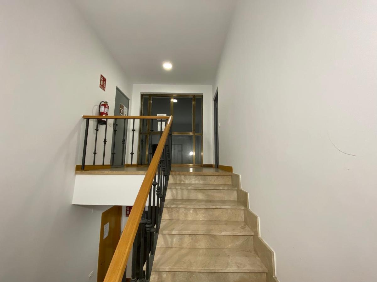 Albergue El Camino De Santovenia Сантовения-де-Ока Экстерьер фото
