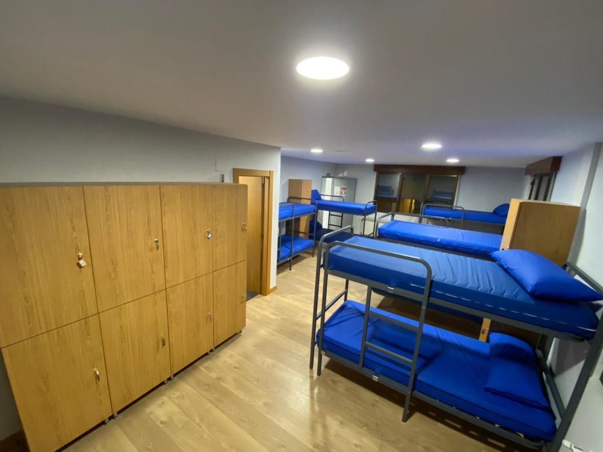 Albergue El Camino De Santovenia Сантовения-де-Ока Экстерьер фото